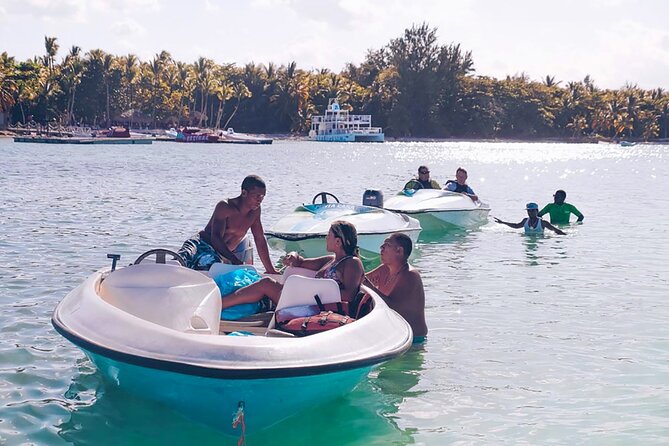 Speed Boat Activity with Snorkeling and Parasailing in Punta Cana - Parasailing: the thrill is real, and the handoff is the thing to watch