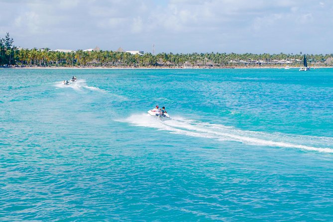 Speed Boat in Punta Cana - The coast ride: where the adrenaline actually comes from