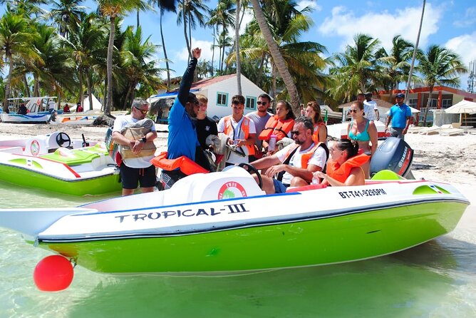 Speed Boat Ride and Snorkel Experience in Punta Cana - Where You’ll Spend Your Time: Coastline Cruising, Natural Pool Snorkeling, Sandbar Stops