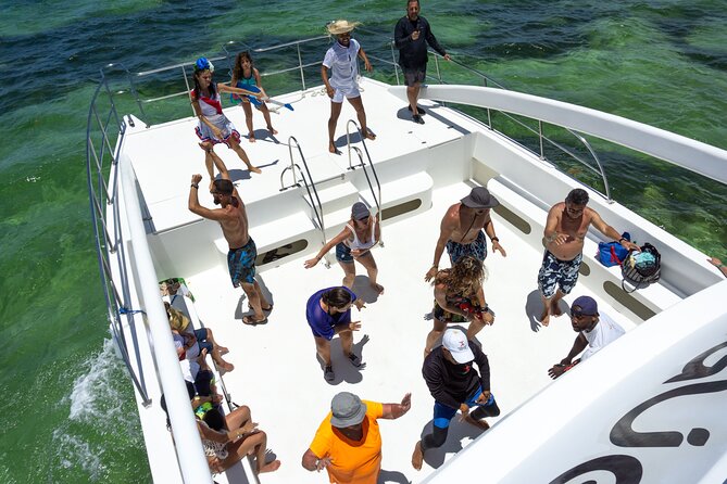 Taiguey Emotion Show - Stop 3 at Bavaro Beach: Taíno Show on the Water and Dance Lessons