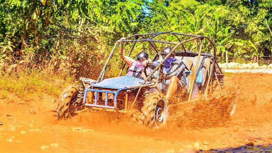 Tour en buggy en Punta Cana - Hotel Pickup and Getting Set Up for the Ride