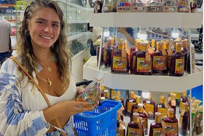 Tour of Souvenirs, Shopping in Punta Cana with Transportation Included - Key things to know before you go