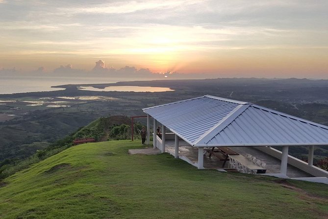 Tour to Montana Redonda (Round Montain) & Costa Esmeralda Beach - Montaña Redonda Summit: the 360-degree payoff