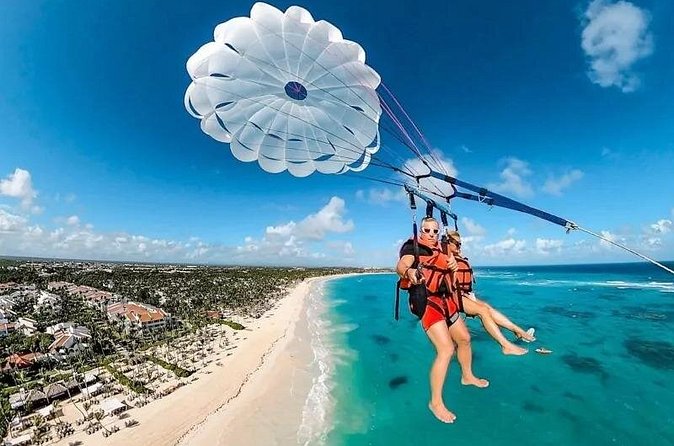 Tours Parasailing Punta Cana - Parasailing in Punta Cana’s Bavaro waters: what to expect