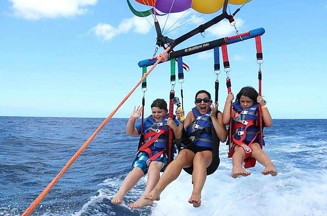 Tours Parasailing Punta Cana - Alcohol included, but comfort is the missing piece