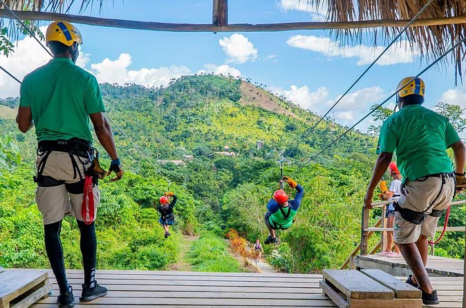 Tours Ziplines Punta Cana - Pickup, Private Groups, and the Role of Mobile Tickets