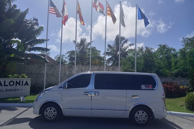 Transfer from Punta Cana Airport to hotels in Uvero Alto and vice versa - Price and Value: Why $50 Per Group Can Make Sense