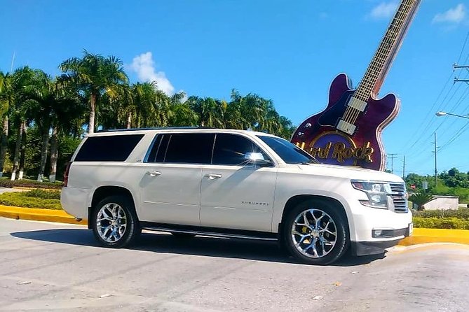 Transfers From Las America Airport AILA SDQ<=>To All Place at Punta Cana - The Included Drinks and Water: Hydration Without Thinking