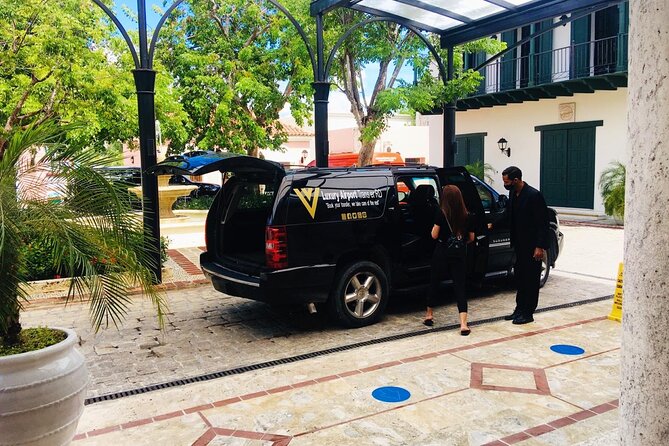 Transfers From Las America Airport AILA SDQ<=>To All Place at Punta Cana - Baby Seats and Service Animals: Making the Transfer Work for Families