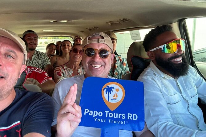 Transfers in Punta Cana Bávaro uvero alto - Mobile Ticket and Confirmation: Simple Tech, Less Paper Stress