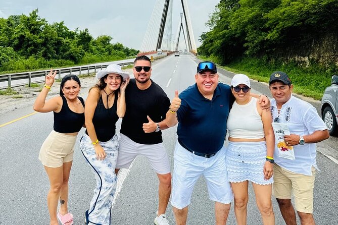 Traslado del Aeropuerto al Hotel Servicio Confiable y Puntual - The Air-Conditioned Ride to Your Hotel, and Why It Matters