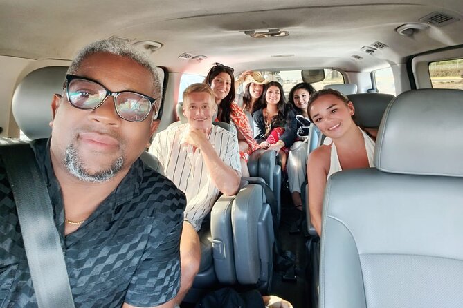 Traslado del Aeropuerto al Hotel Servicio Confiable y Puntual - Private Transfer for Just Your Group: Less Waiting, More Control