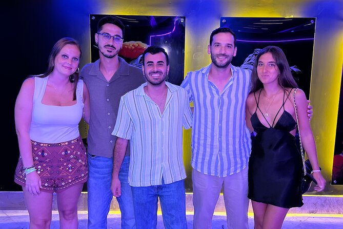 Tropicalia Disco – Party Night – Nightclub - Staff help in English, Spanish, French, and Russian