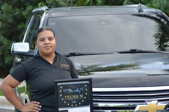 VIP Transfer from Punta Cana Airport to Punta Cana / Bavaro Hotel - Pickup, Group Discounts, and Mobile Tickets: Keeping Things Easy