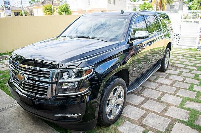 VIP Transfer Punta Cana Airport to Punta Cana & Bavaro Hotels (Not Uvero Alto) - Vehicle and Driver Quality: The Suburban Advantage
