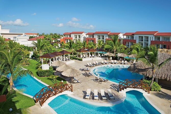 Wyndham Alltra Punta Cana -Round Trip Shuttle-Punta Cana Airport - Outbound transfer: what the airport morning feels like