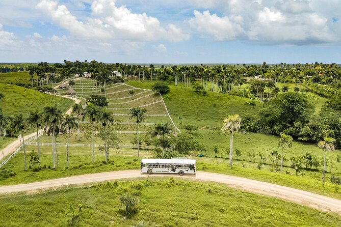 Xploration Animal Encounters Half Day Tour from Punta Cana - Lagunas de Nisibón, park orientation, and scenic lookout stops